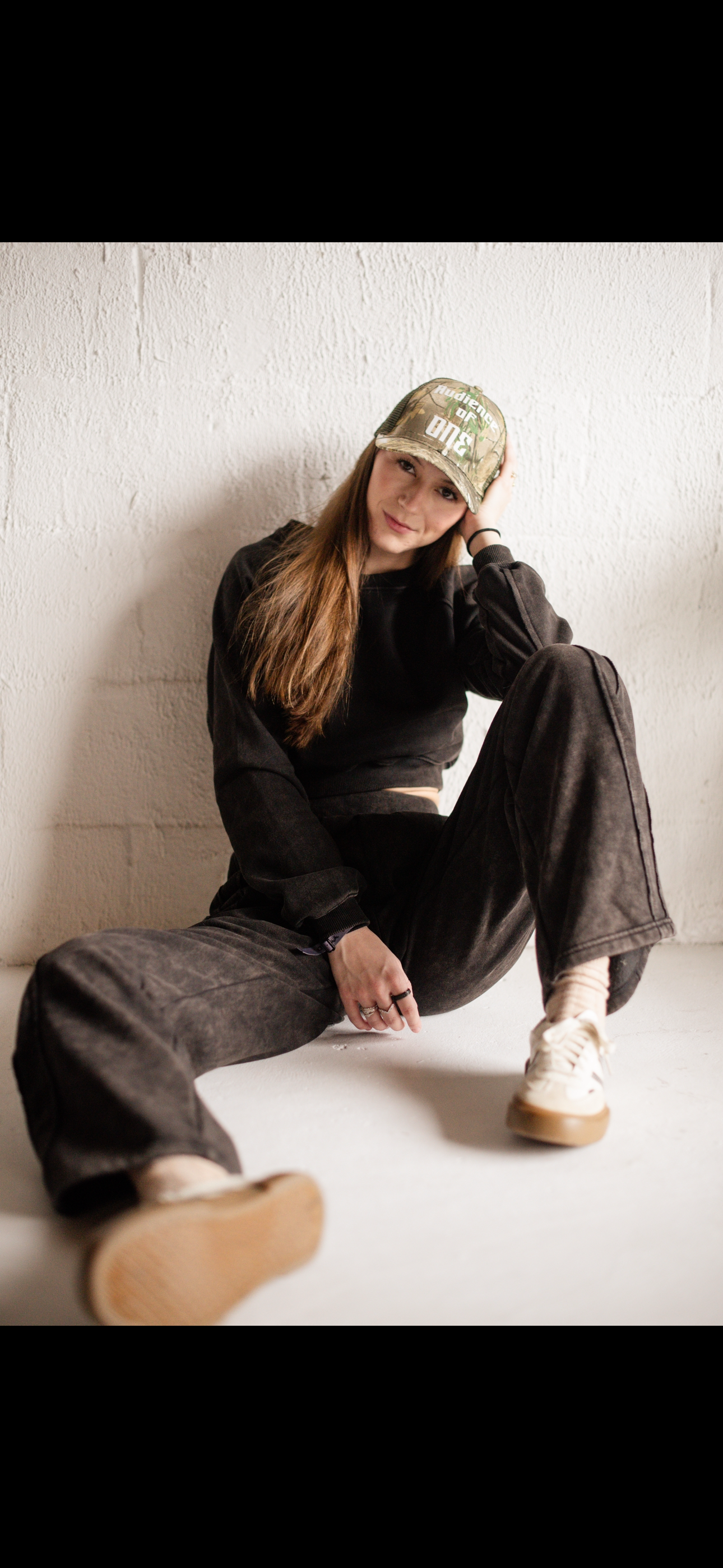 Effortlessly Easy Washed Exposed Seam Sweat Set