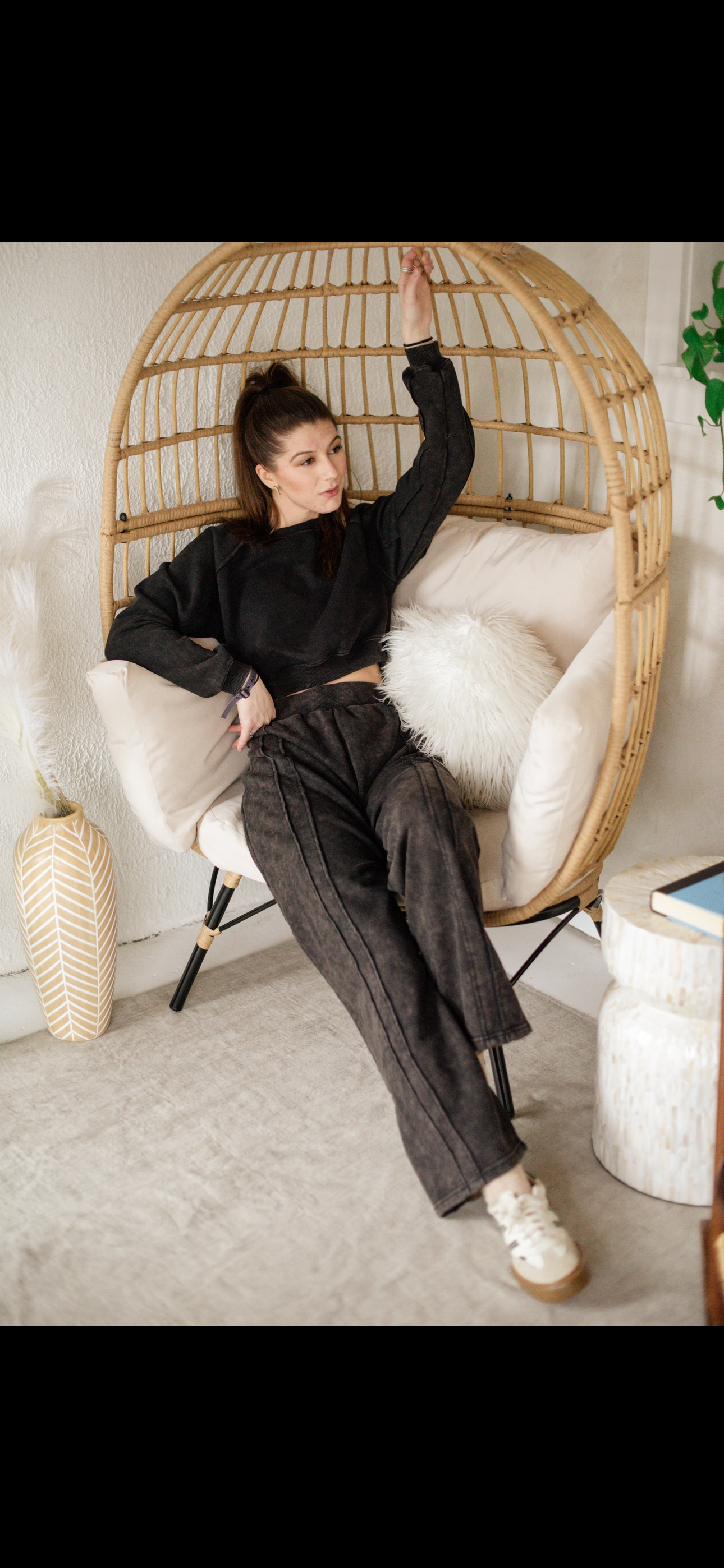 Effortlessly Easy Washed Exposed Seam Sweat Set