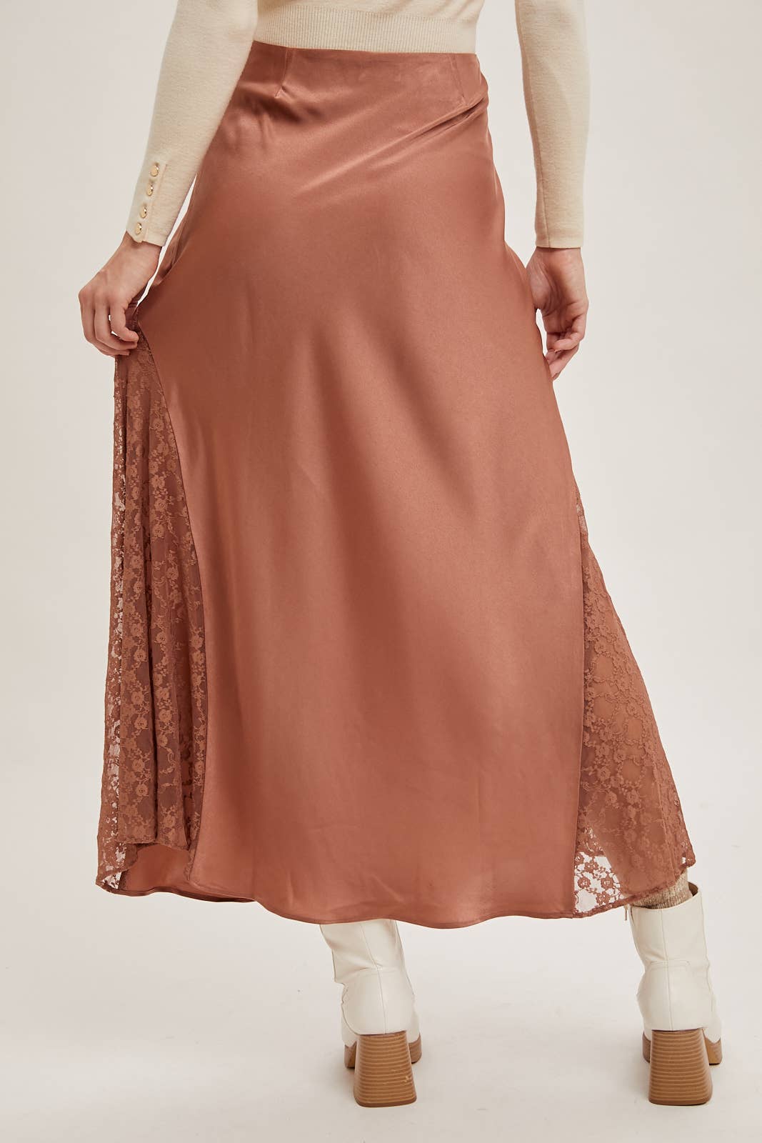 LACE TRIMMED MID-RISE SATIN MIDI SKIRT