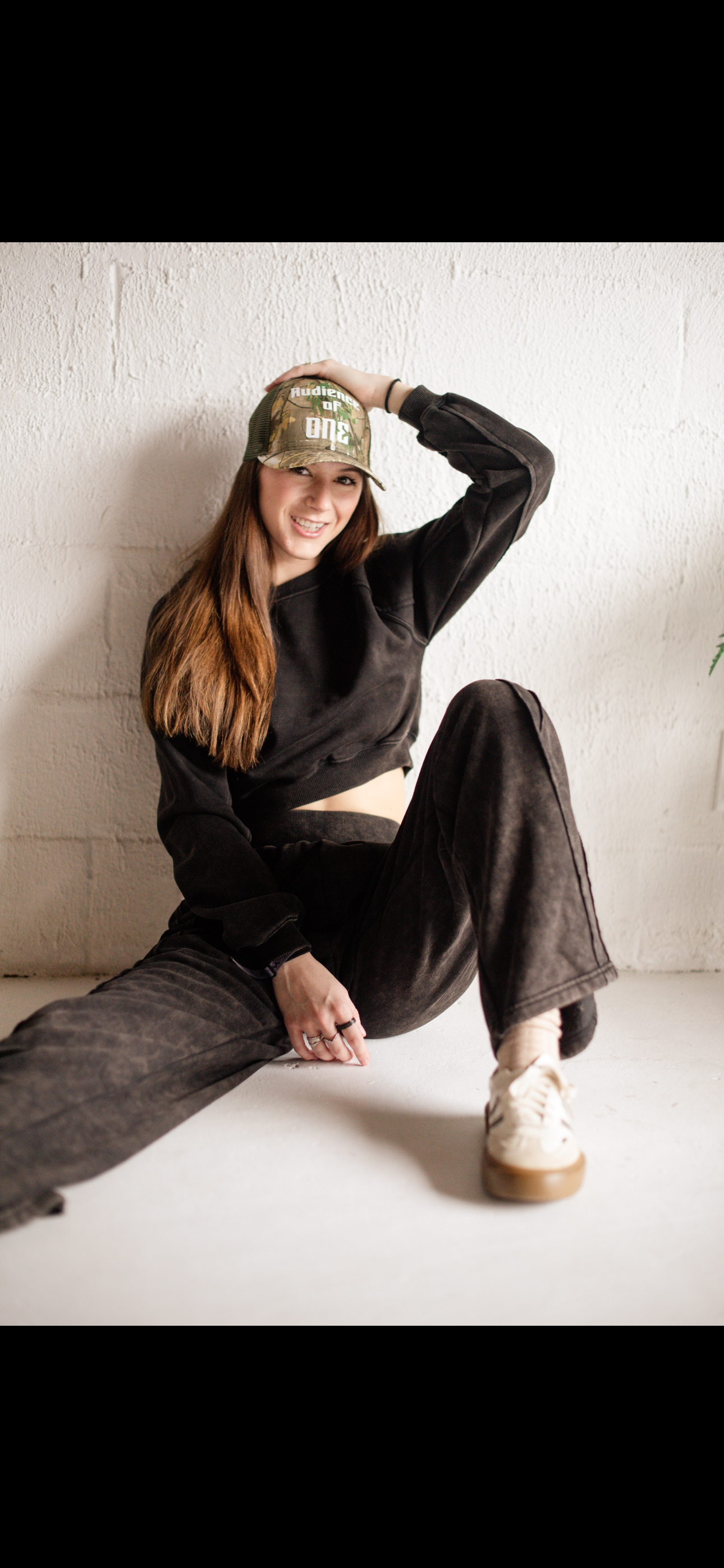 Effortlessly Easy Washed Exposed Seam Sweat Set