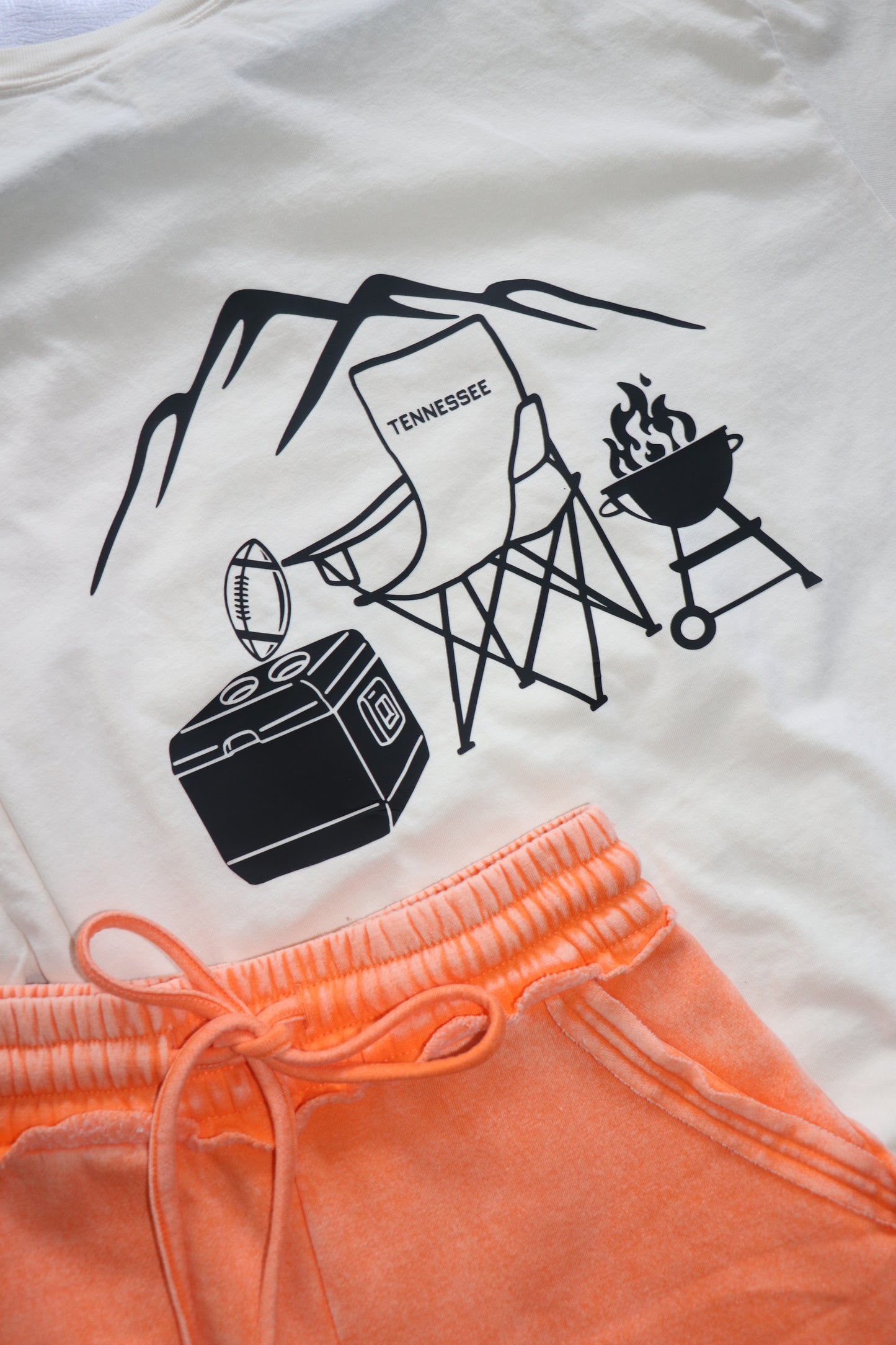 Tennessee Tailgate Unisex Graphic Tee