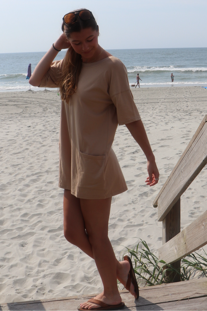 Bailey Backless V-Neck Short Sleeve Pocket Romper