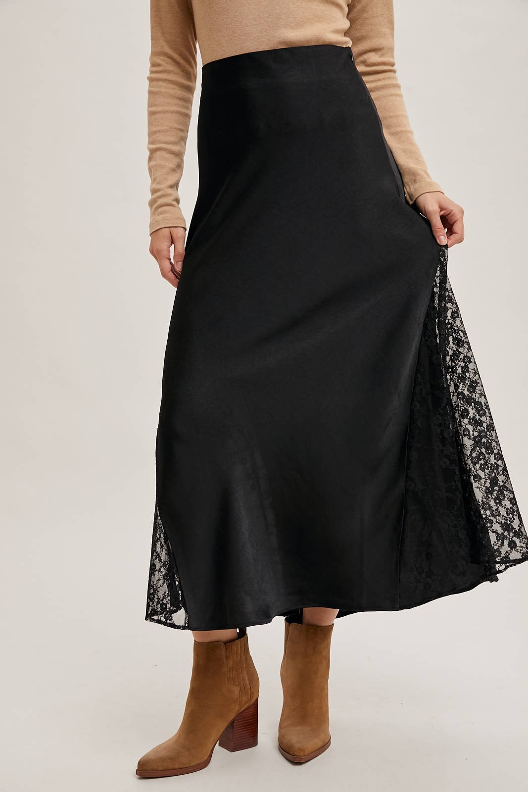 LACE TRIMMED MID-RISE SATIN MIDI SKIRT