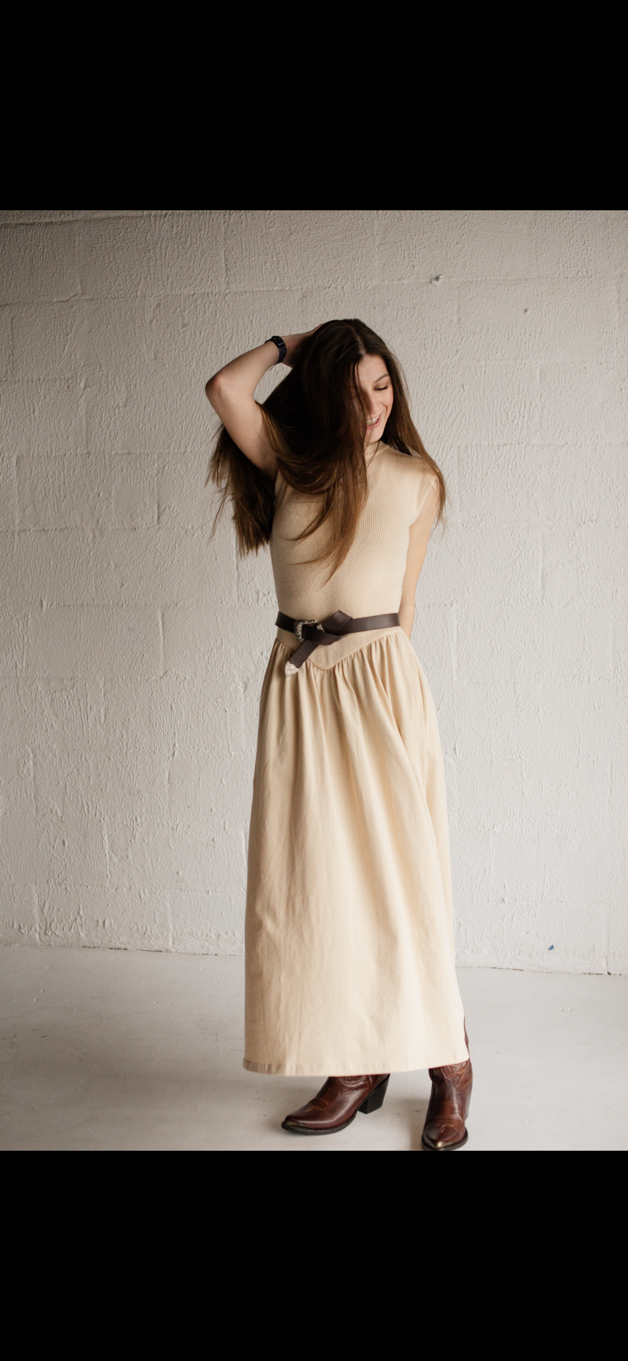 Timeless Charm Cap Sleeve Princess Cut Midi Dress – Urban Blend