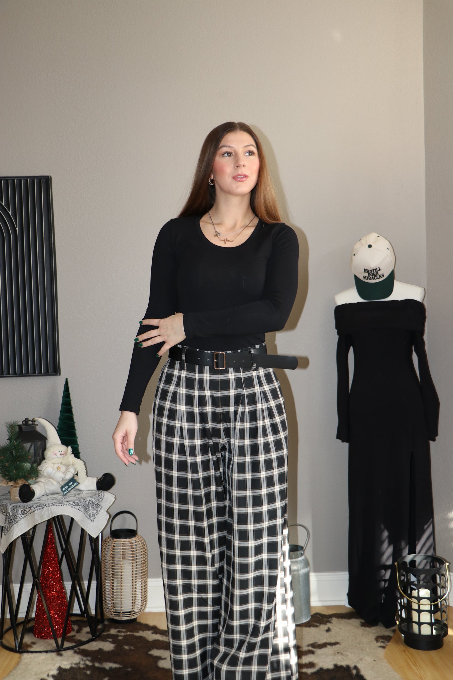 Long Sleeve Scoop Neck Top